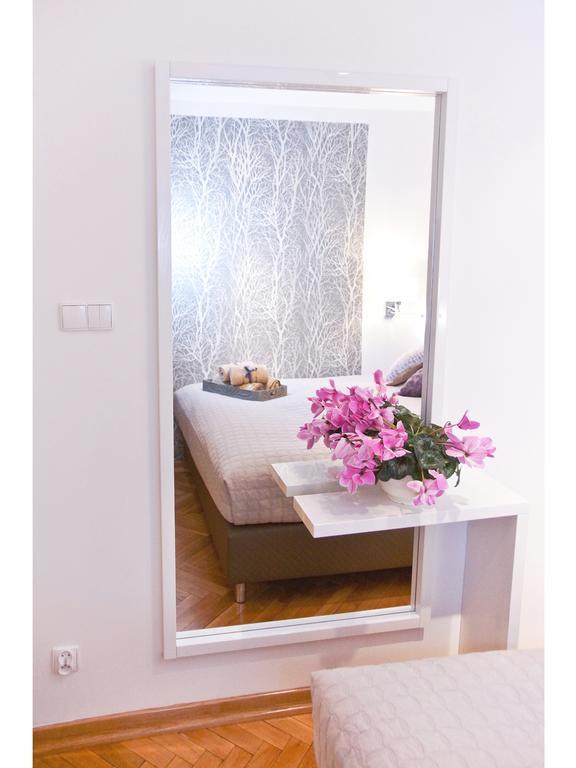 Srebrna Warsaw Apartment Buitenkant foto