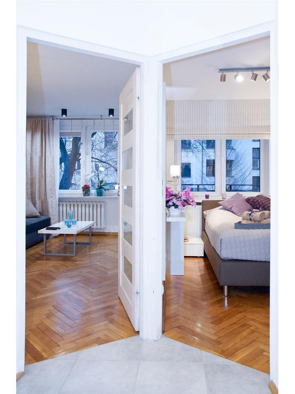 Srebrna Warsaw Apartment Buitenkant foto